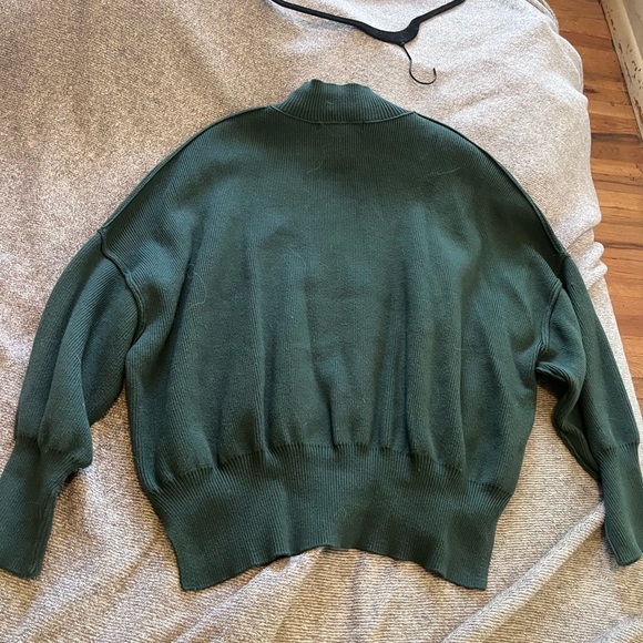 Sweater Bundle - Picture 3 of 6